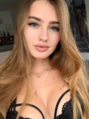 Проститутка Камилла
